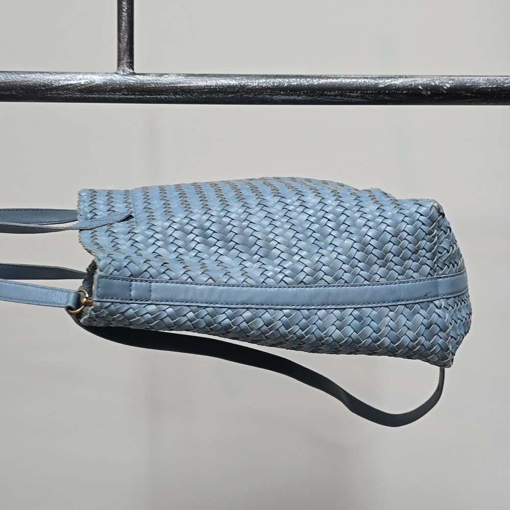 Madewell The Medium Transport Tote: Woven Leather Edition In Blue - Picture 5 of 12